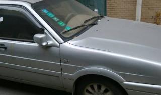 桑塔纳2000二手车