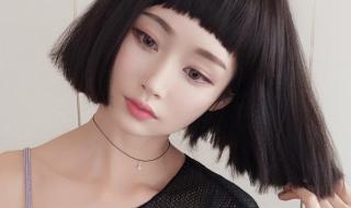 齐刘海短发造型