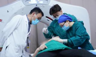 乳腺癌晚期图片 乳腺癌晚期图片